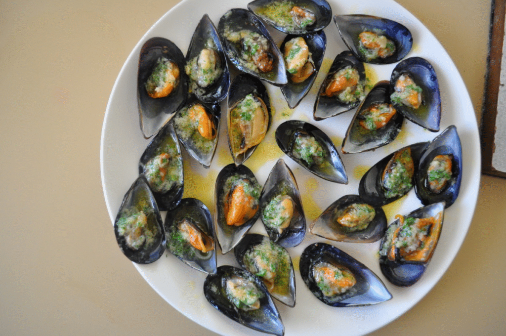 Mussels in Garlic Butter Suwanee